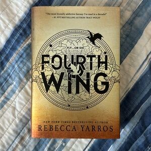 Fourth Wing - Rebecca Yarros